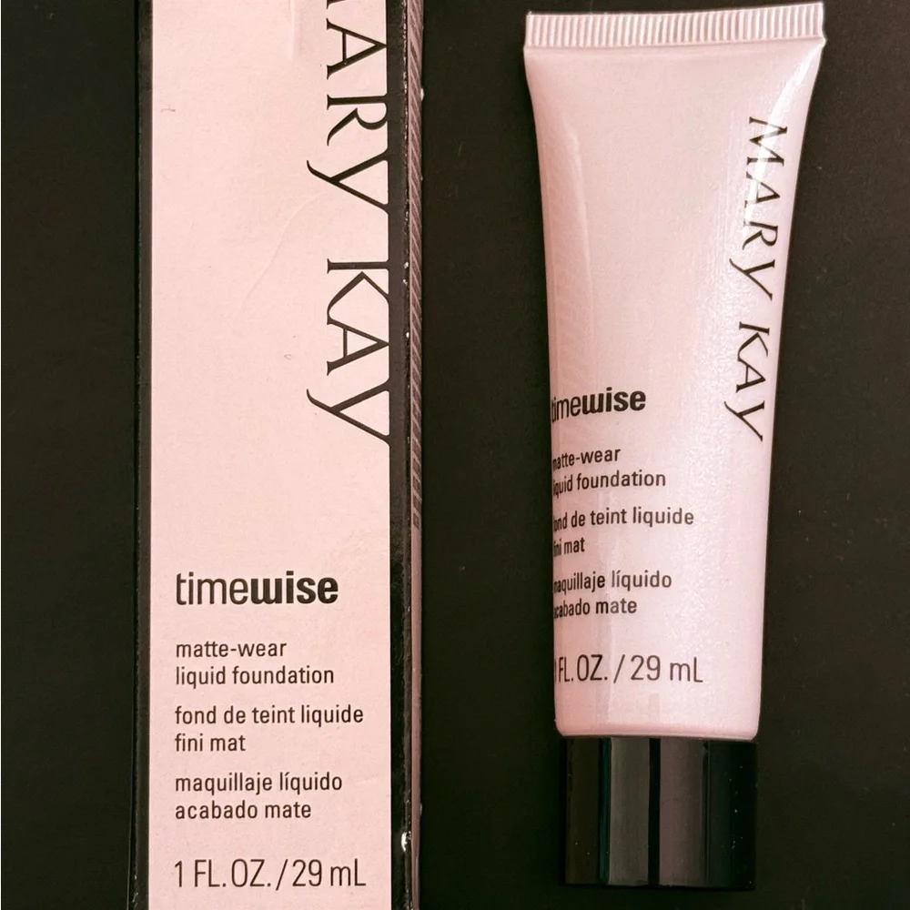 Mary Kay Everything Set - Picture 8 of 10